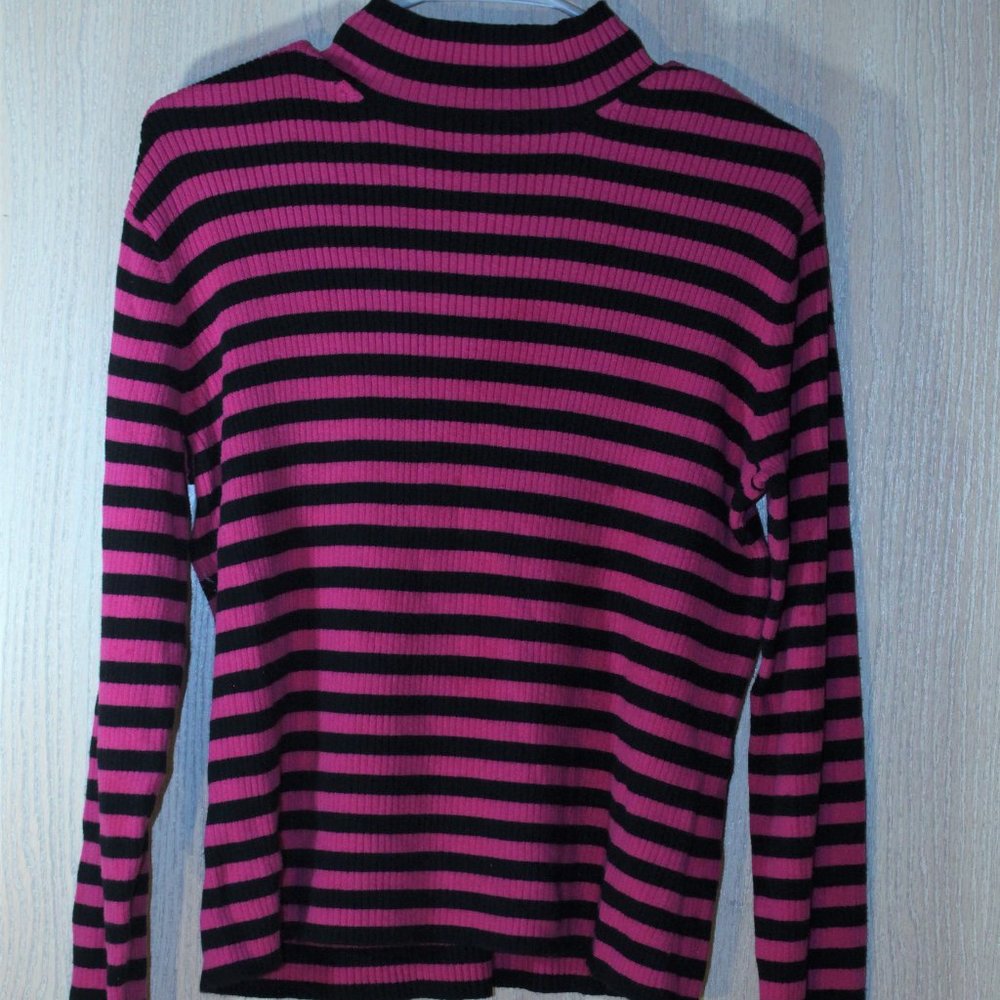 WORTHINGTON Ribbed Pink & Black Mock Turtleneck Sweater